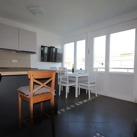Zebrus Apartment Split Exterior photo