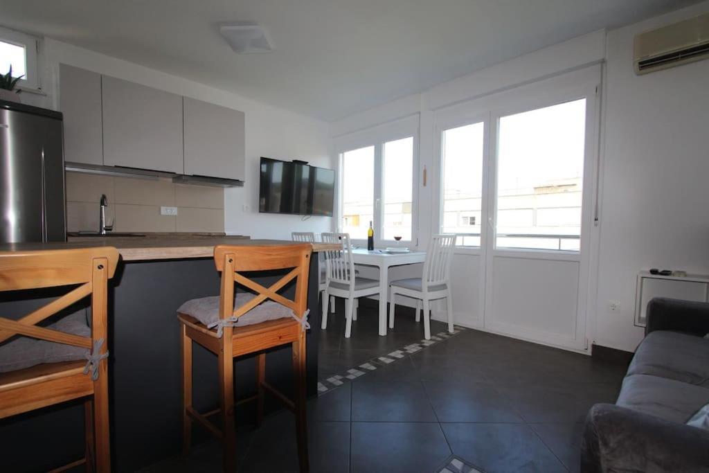 Apartment Zebrus *
